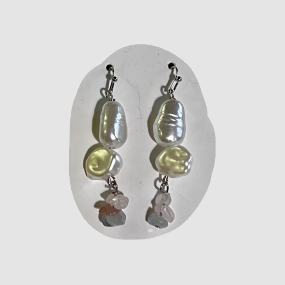 PEARL & CRYSTAL (silver) earrings